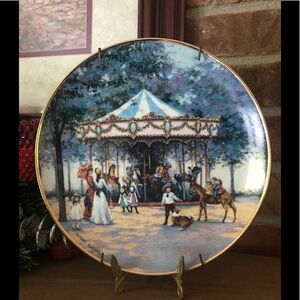 Rare Carousel Franklin Mint Heirloom Fine Porcelain Gold Limited Edition Plate